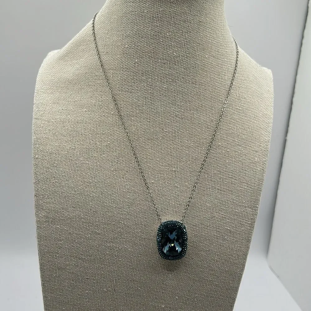 Swarovski Blue Crystal Necklace - Picture 4 of 5